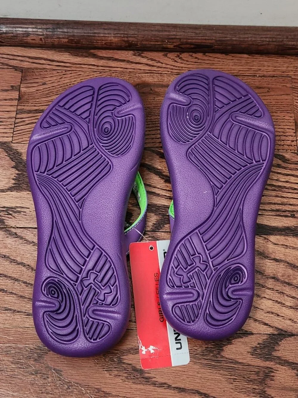 NWT Under Armour - Youth Flip Flops Sandals - Size 5Y